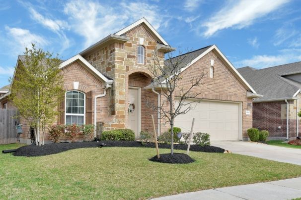 https://LauraDarr.NewConstructionHomesNOW.com